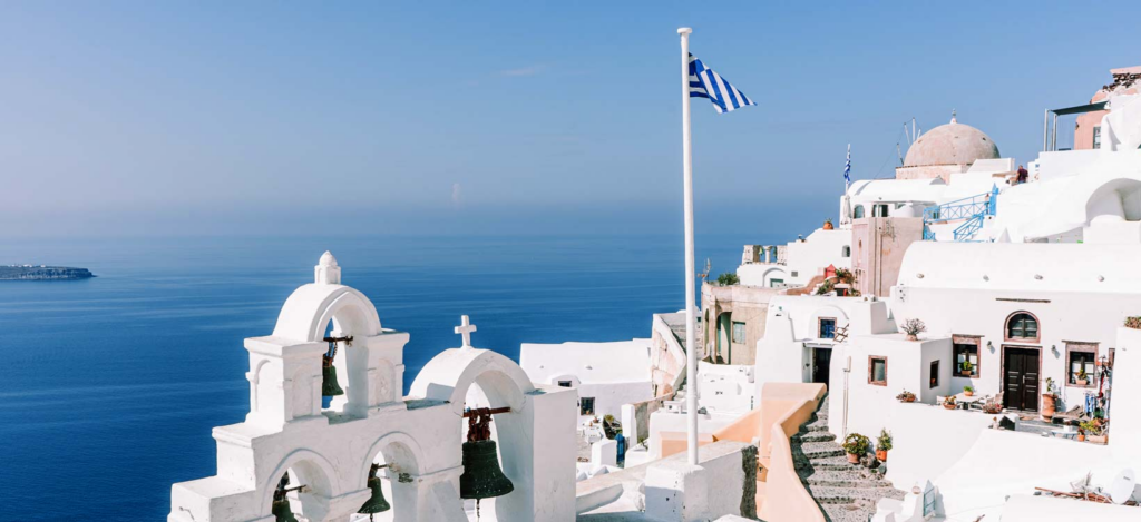 The Booming Primary Real Estate Market in Greece: Benefits of Purchasing